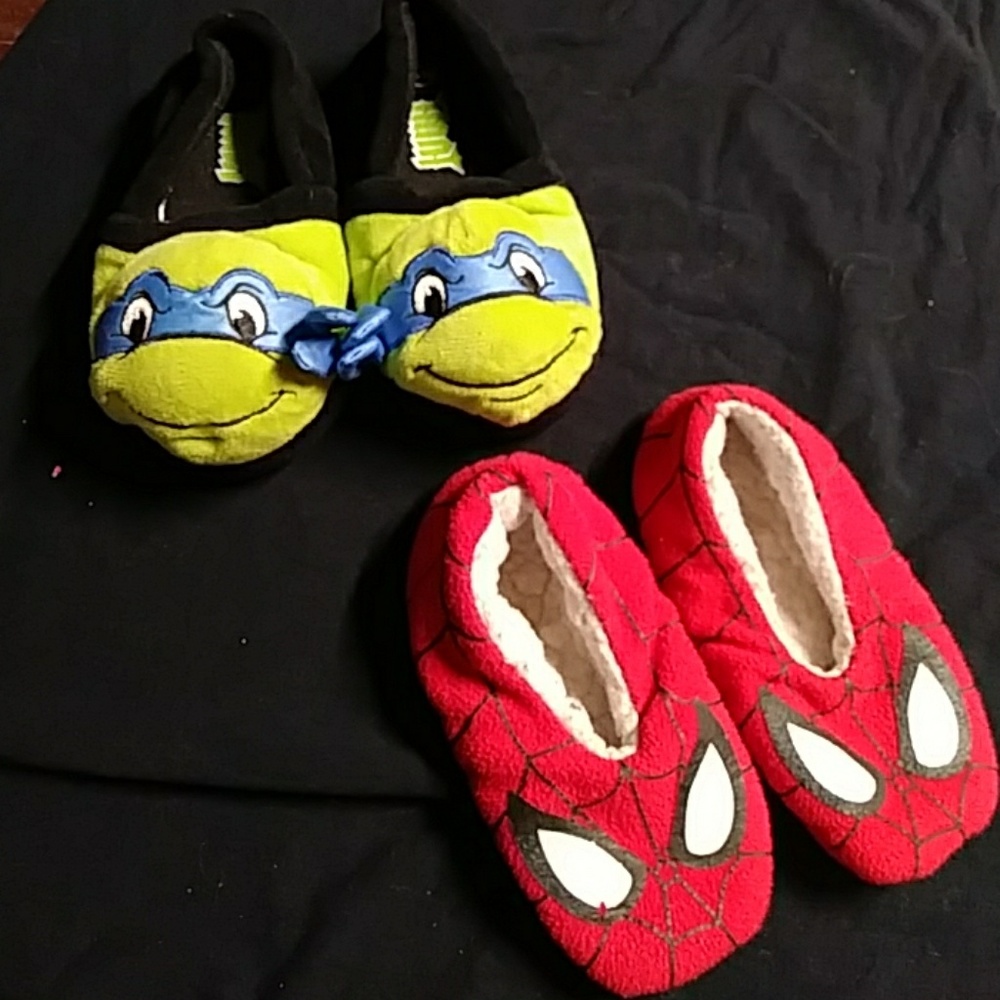 Kids slippers